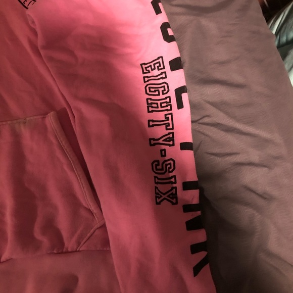 Pink pullover - Picture 3 of 5